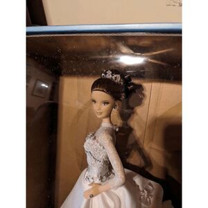 2007 Reem Acra Bride Barbie Doll Gold Label Brunette Edition - NRFB